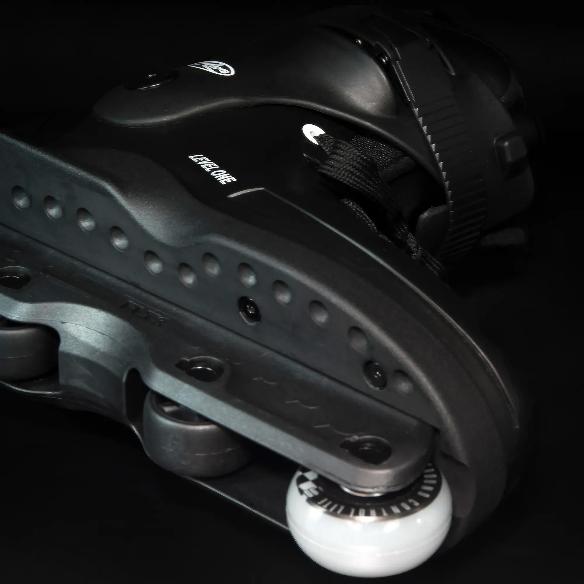 Rollers Agressif Razors Level One Noir  | Achat en ligne | Jack'nRoll